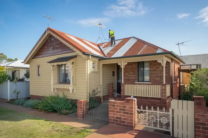 TV antenna installation in Midland on older eastern suburbs roof